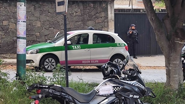 Le dan tremendo susto a envalentonado taxista de Xalapa