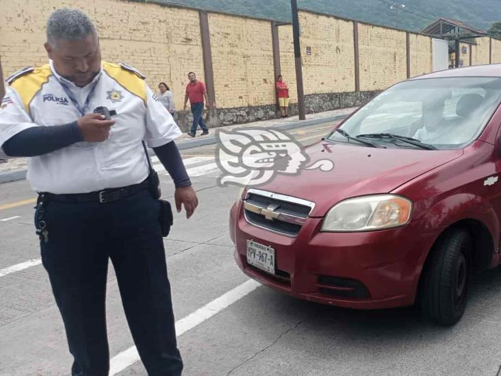 Intentaba cruzar la calle; terminó atropellado en Orizaba