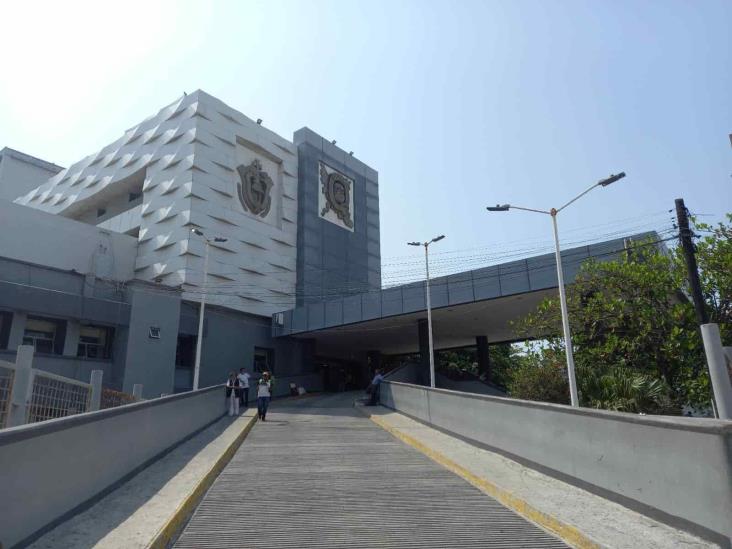Tras quejas, anuncian cambios en Hospital Regional de Veracruz