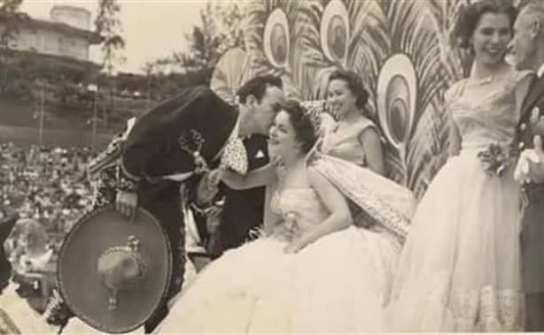 Cuando Pedro Infante asistió a una coronación en el Carnaval de Veracruz y enloqueció al estado