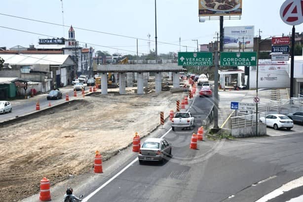 Obras de pasos a desnivel, dolor de cabeza para xalapeños