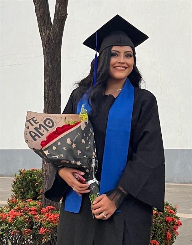 Lesly Montero Ruiz es nueva profesionista de la Universidad Veracruzana