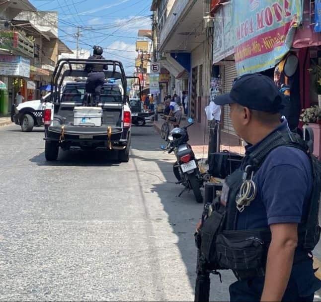 Policías irrumpen en casa del director del Diario Veracruz en Directo