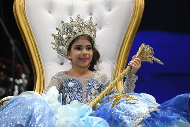Reyes del Carnaval de Veracruz 2023 vivieron velada majestuosa de coronación