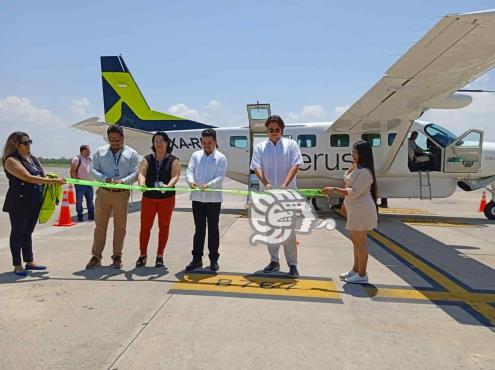 Inaugura Aerus vuelo directo Veracruz-Villahermosa