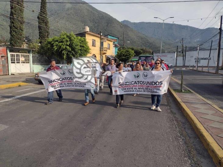 Sindicalizados del Tec de Zongolica protestan en Nogales