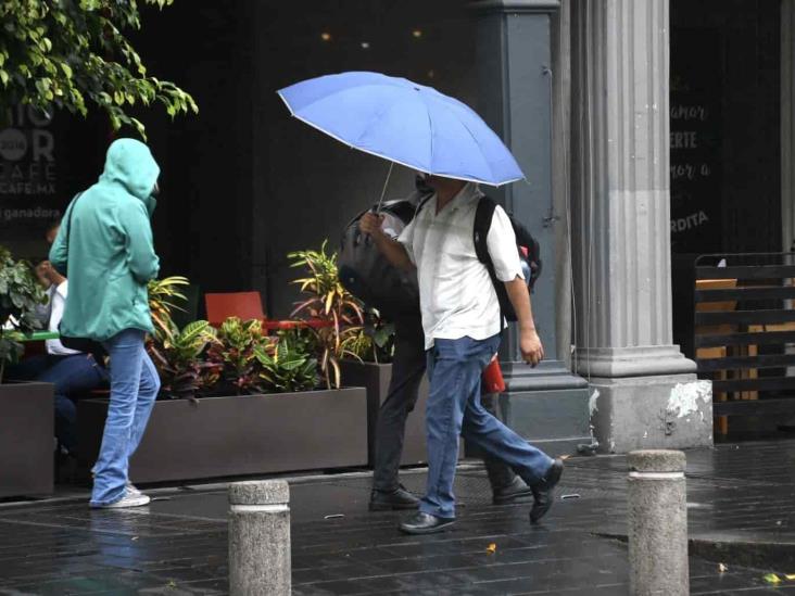 Fuertes lluvias en Xalapa por paso de tormentas tropicales