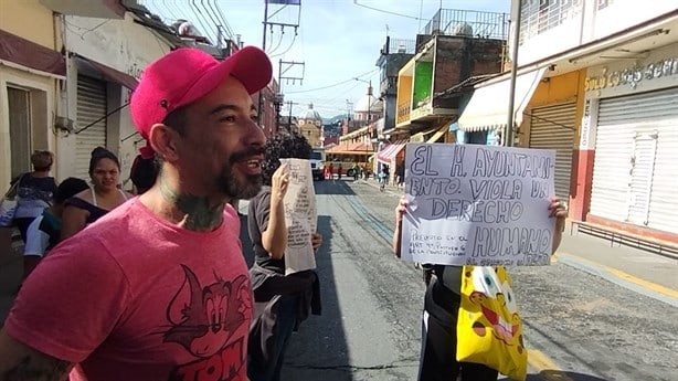 Sin agua por más de 2 meses, más de 100 familias en Orizaba; bloquean calle (+Video)