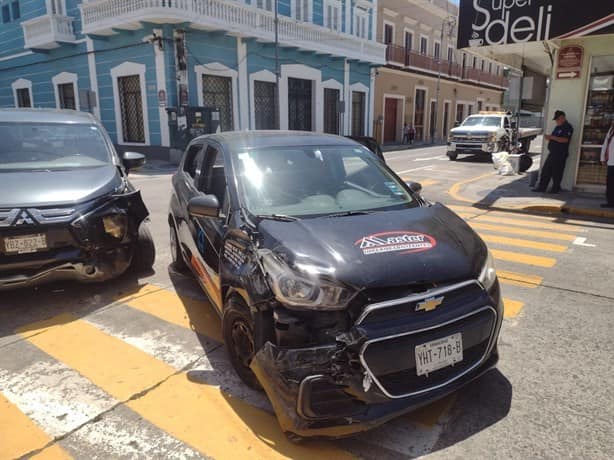 Aparatoso accidente en el Centro Histórico de Veracruz | VIDEO