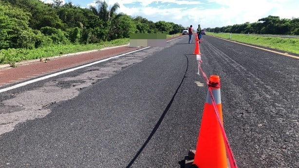 Mueren motociclistas al ser atropellados sobre la autopista Córdoba-Veracruz | VIDEO