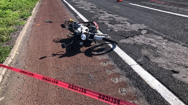Mueren motociclistas al ser atropellados sobre la autopista Córdoba-Veracruz | VIDEO