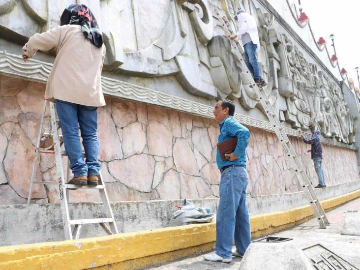 Destinan 1.5 mdp para rehabilitar mural a la cultura totonaca en Papantla