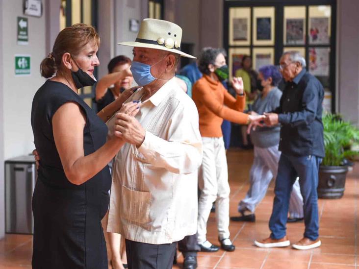 ¿Amante del danzón? Habrá rutina masiva en Xalapa