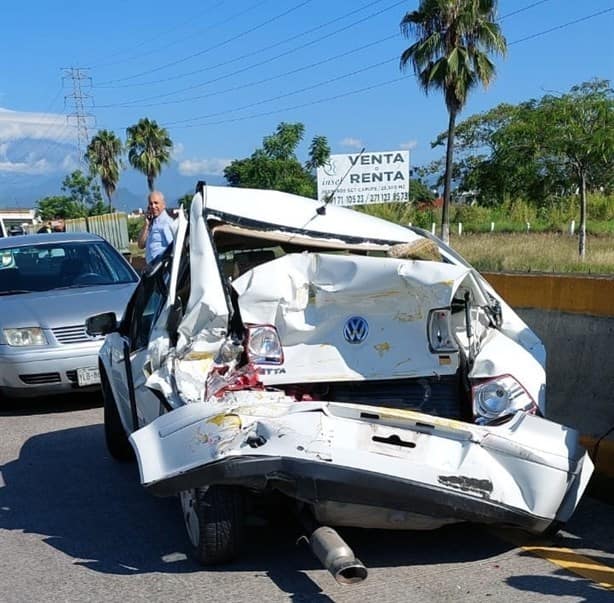 Carambola en la Puebla-Veracruz deja 6 personas policontundidas