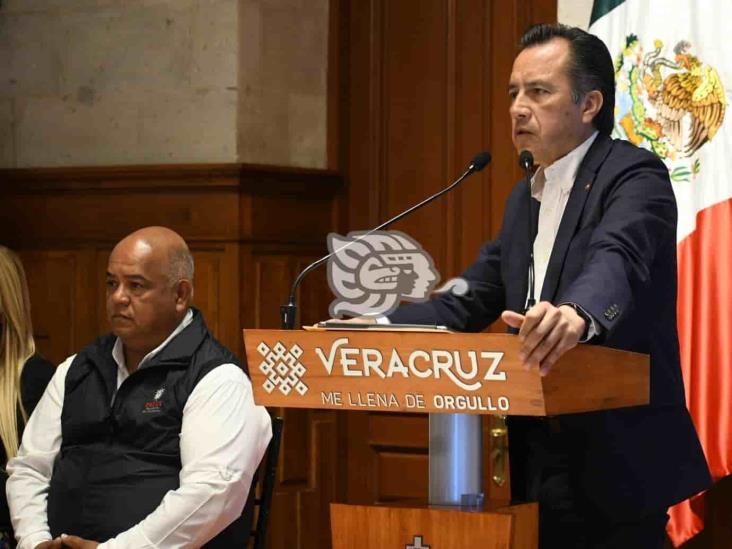 Eric Cisneros no buscará la gubernatura de Veracruz: Gobernador