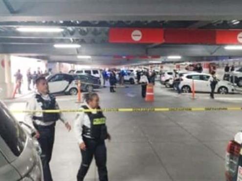 Entre gritos y pánico; balacera en centro comercial de Morelia dejó 2 muertos (+Video)