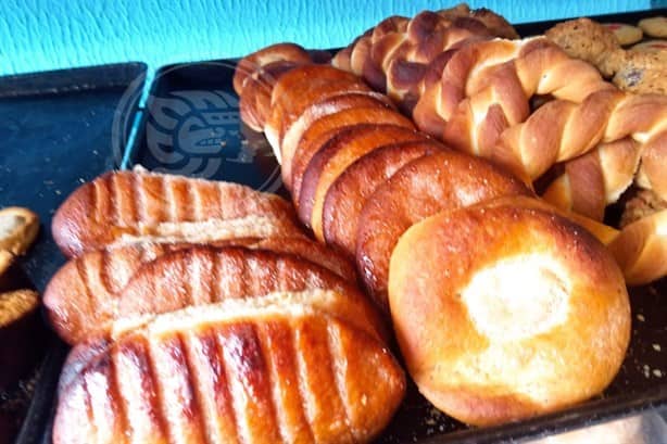 En Xalapa, pan tradicional de requesón y de huevo; para chuparse los dedos (+Video)