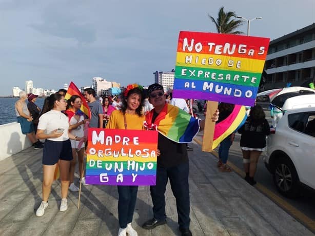 Con éxito se realizó la marcha del Orgullo LGBTIQ+ por el bulevar de Veracruz