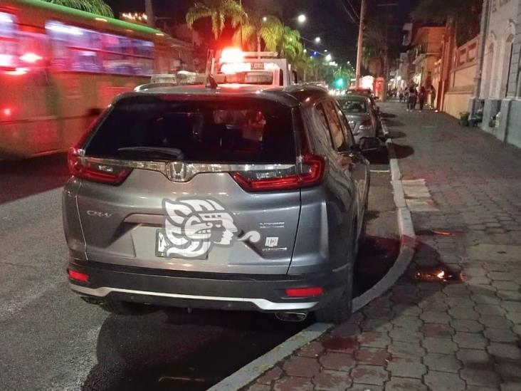 ¡Por no respetar la ley! Llevan auto de alcalde de Orizaba al corralón (+Video)