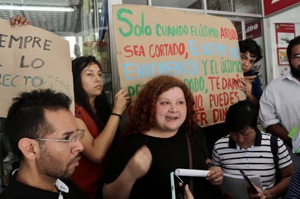 Con Ahued, ¿ecocidio y millones en concreto hidráulico a la basura?