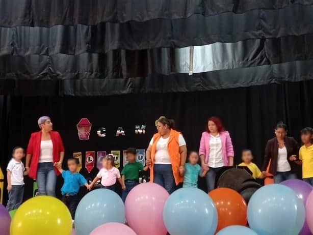 Con bailables, celebran fin de cursos en CAM Orizaba