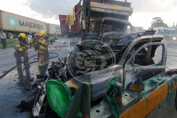 ¡Terrible! Choque e incendio en la Veracruz-Córdoba (+Video)