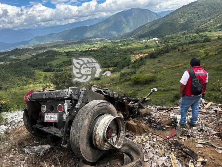 Identifican a traileros fallecidos en burtal accidente en la Puebla-Orizaba
