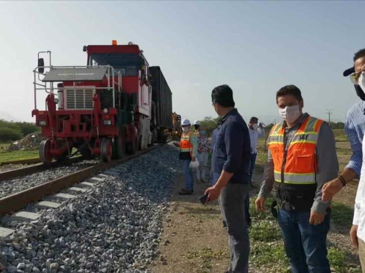 Tren Coatzacoalcos-Salina Cruz a punto de ser una realidad este año
