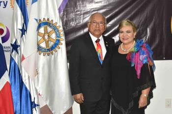 Pedro Segura toma protesta como presidente de Club Rotario Veracruz