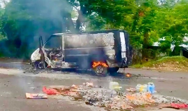 Asesinato de activista desata quema de vehículos y bloqueos en Tantoyuca (+Video)