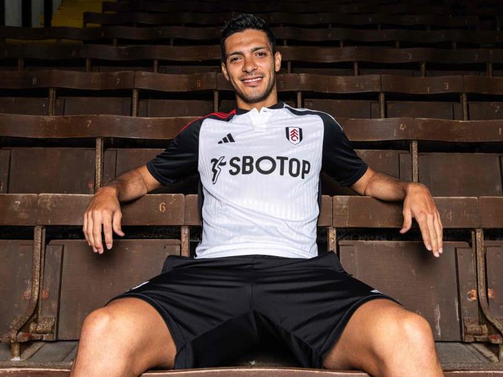 Oficial: Raúl Jiménez es nuevo jugador del Fulham; así lo despidió el Wolverhampton