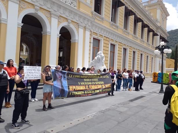 En Orizaba, marchan para exigir justicia para Isabel, asesinada en Fortín (+Video)