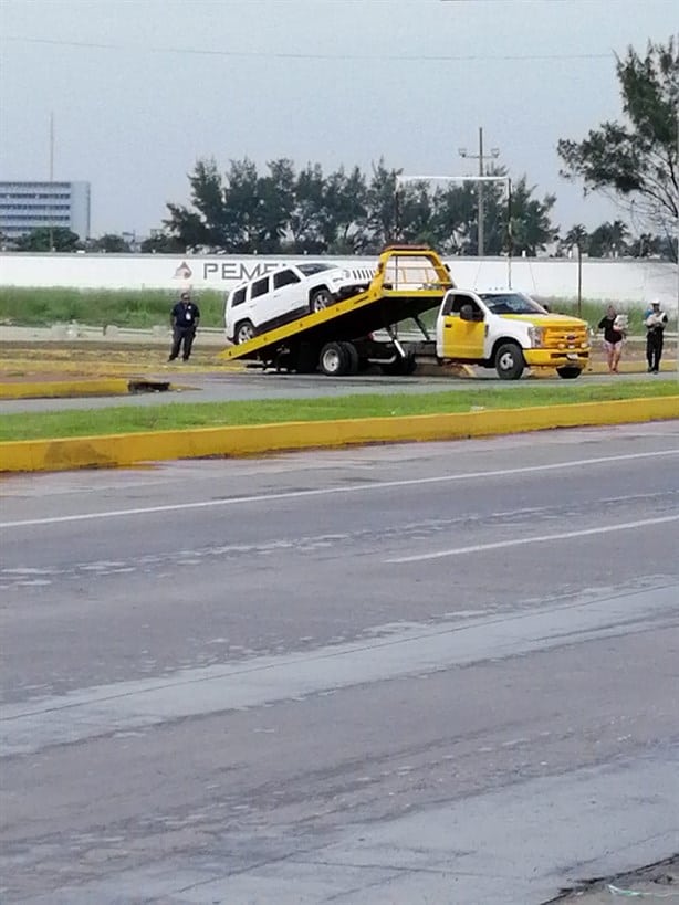 ¿Te decomisaron tu auto en un retén de tránsito de Veracruz? Esto podría costarte el arrastre