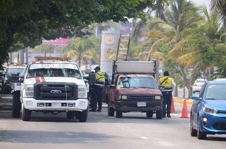 ¿Te decomisaron tu auto en un retén de tránsito de Veracruz? Esto podría costarte el arrastre