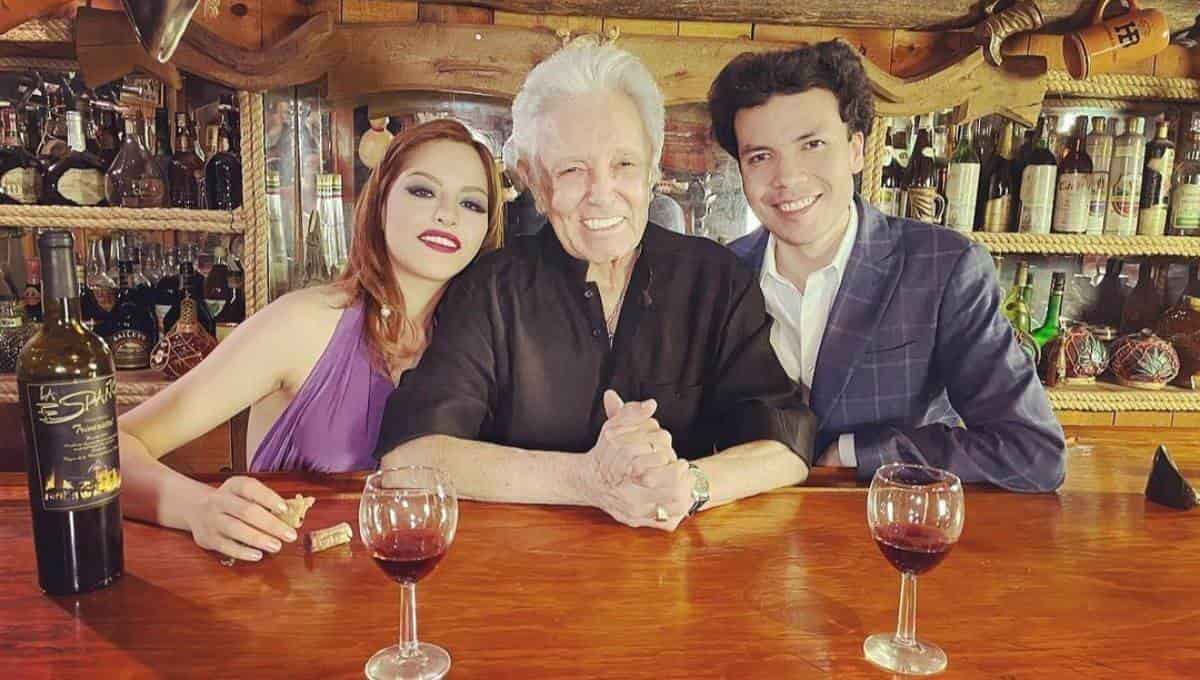 Alberto Vázquez apadrina carrera musical de Erick David y Tania Vázquez | VIDEO