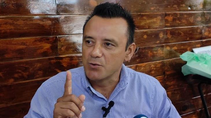 Asociaciones civiles recriminan actuar de asesores de CFE en Xalapa (+Video)