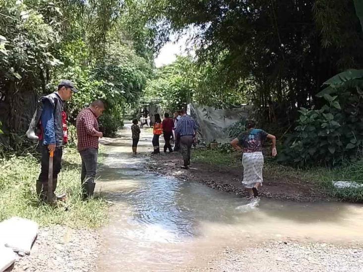 Colonos exigen solución ante inundaciones recurrentes en Ixtaczoquitlán