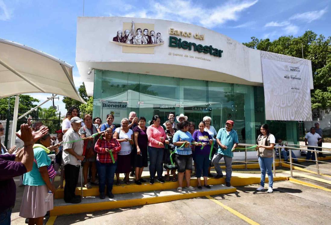 Inauguran Banco del Bienestar en Dos Lomas, Veracruz