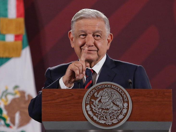 “No me meto en eso”, dice AMLO sobre existencia de vida extraterrestre