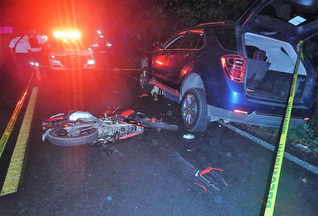Muere motociclista en carretera de Los Chaneques en Santiago Tuxtla