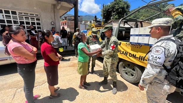 Militares en Veracruz despliegan estrategia por afectaciones de Onda Tropical 18