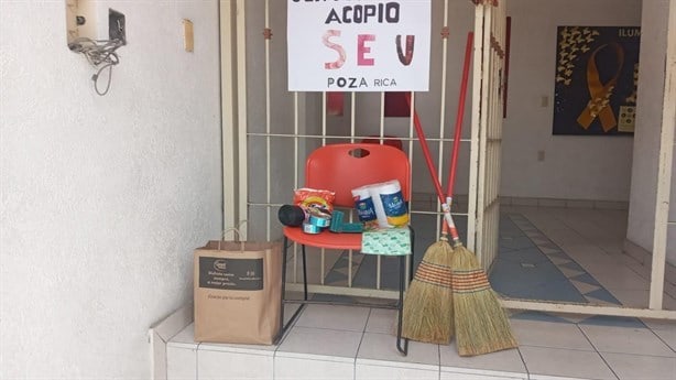 En Poza Rica, acopian víveres para damnificados por lluvias en Zongolica