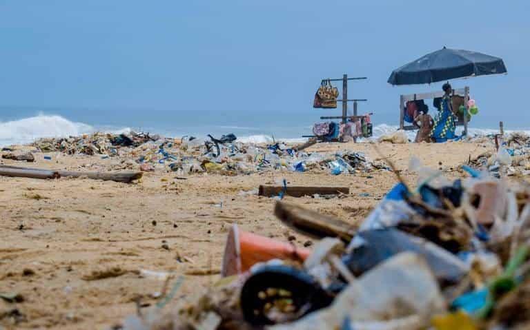 Turistas encuentran basura en el municipio de Veracruz