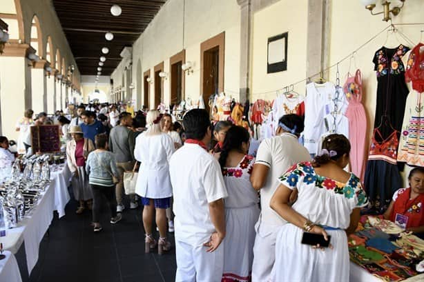 Con expo y rituales celebran Día Internacional de los Pueblos Indígenas en Xalapa