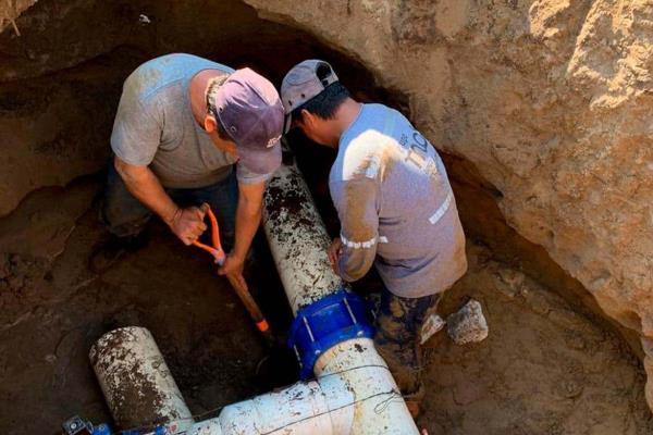 Sin agua en estas dos colonias de Veracruz por reparación de pozo