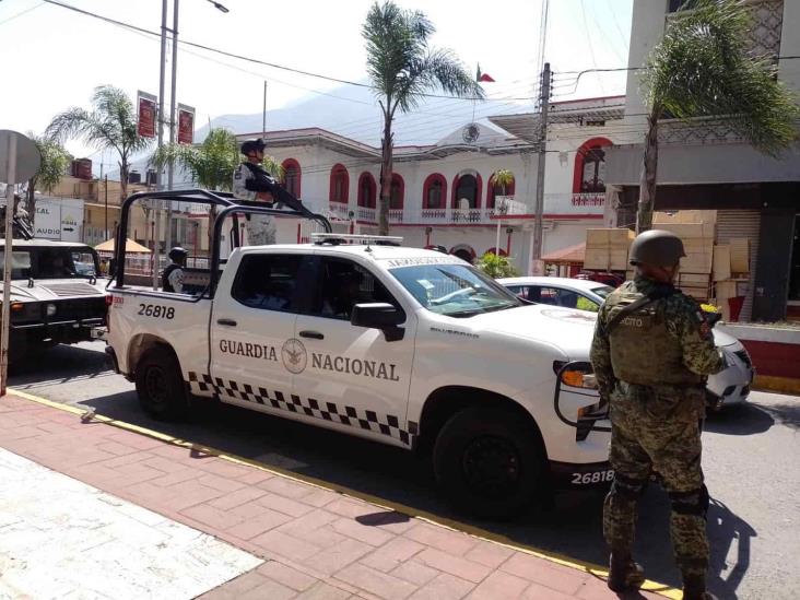 Sedena y GN despliegan 21 vehículos en zona centro de Veracruz para blindar seguridad