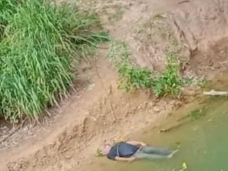 Flota jornalero en aguas del río Tuxpan; estaba reportado como desaparecido