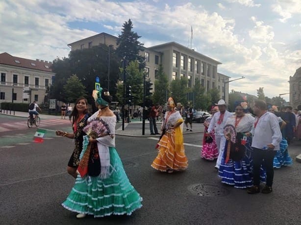 Ballet de Poza Rica triunfa en festival folclórico de danza en Europa