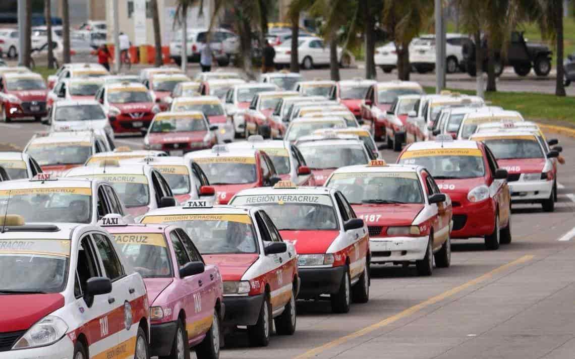 El 20% de taxis en Veracruz tendrán que renovarse para pasar la Revista Vehicular 2023