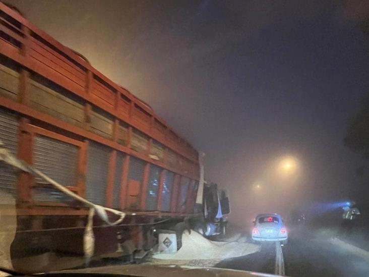 Tres choques paralizan autopista Puebla-Orizaba: 3 heridos y caos vehicular